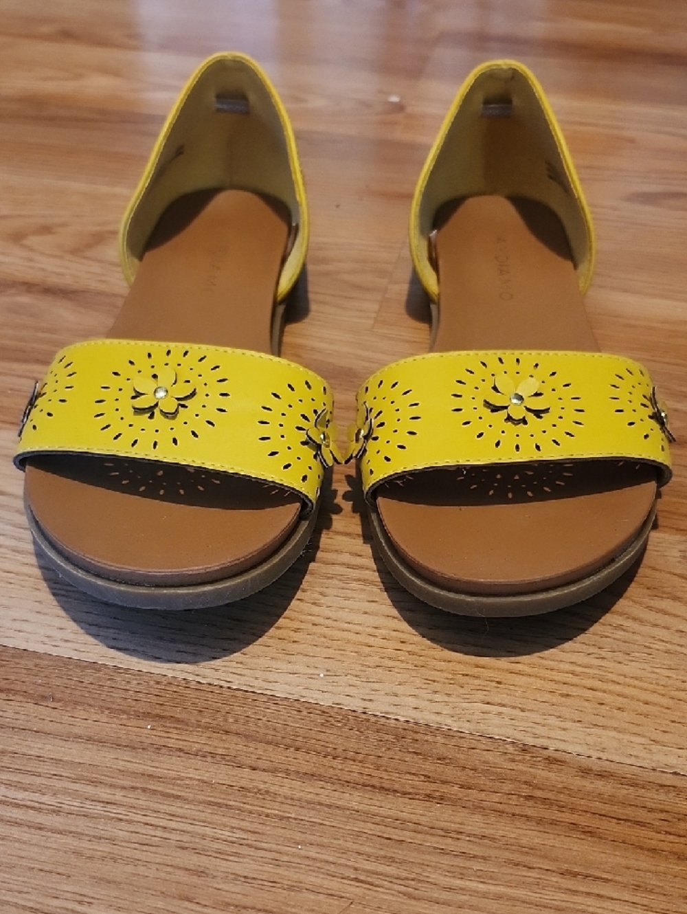 Andiamo Yellow Women's Floral Cutout D'Orsay Sandals - Picture 3 of 8